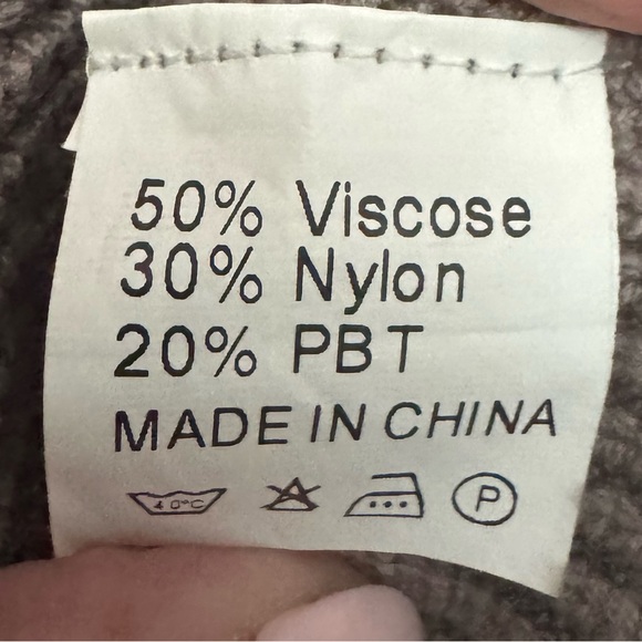 Women's Brown Sweater - Picture 4 of 4